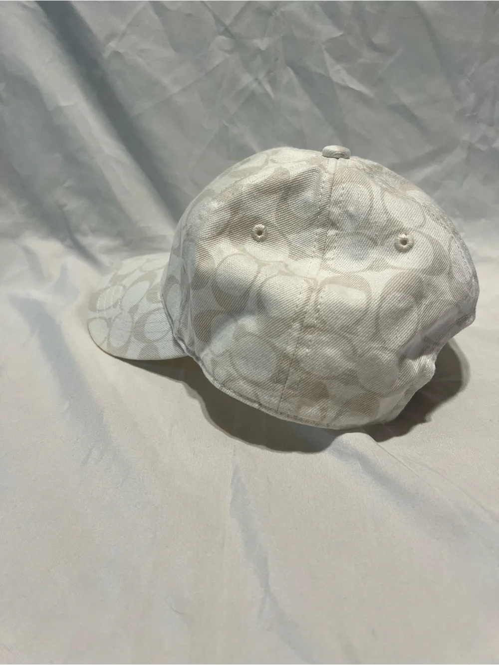 Women’s Coach signature baseball cap